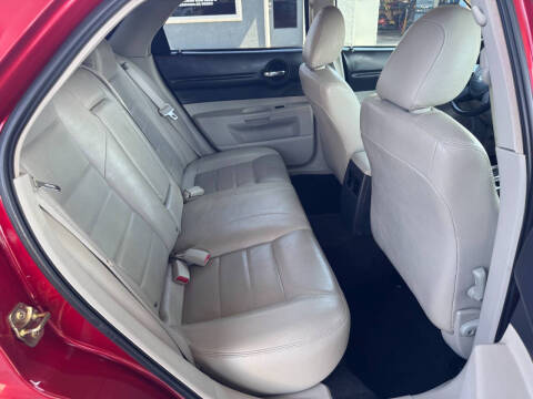 2005 Dodge Magnum RT