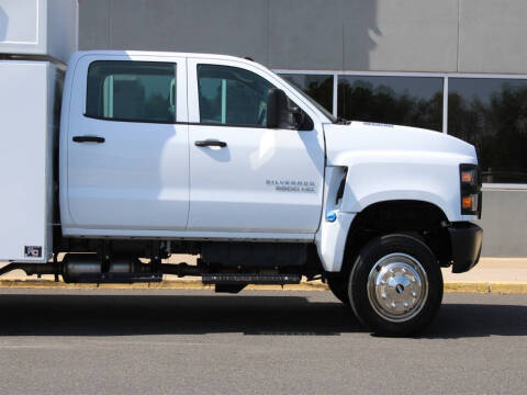 2023 Chevrolet Silverado 5500HD