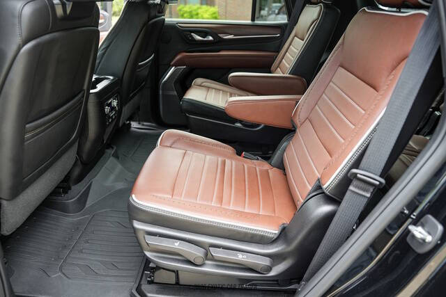 2024 GMC Yukon Denali Ultimate