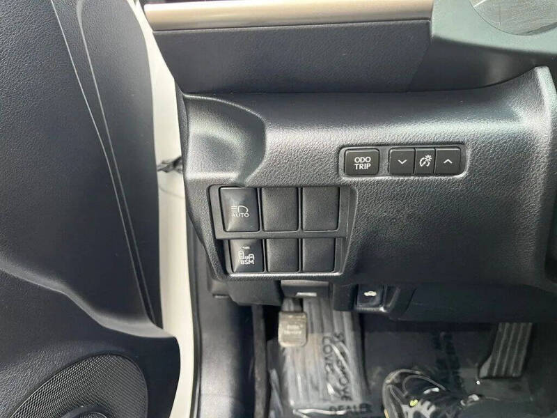 2017 Lexus IS 300