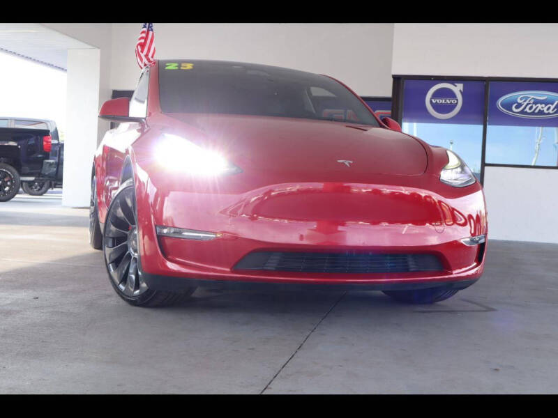2023 Tesla Model Y Performance