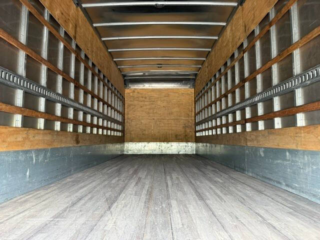 2023 Isuzu FTR
