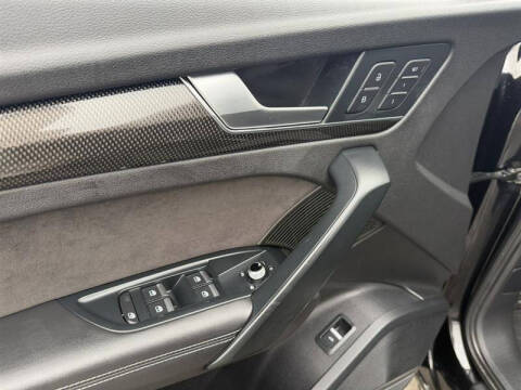 2018 Audi SQ5 3.0T quattro Premium Plus