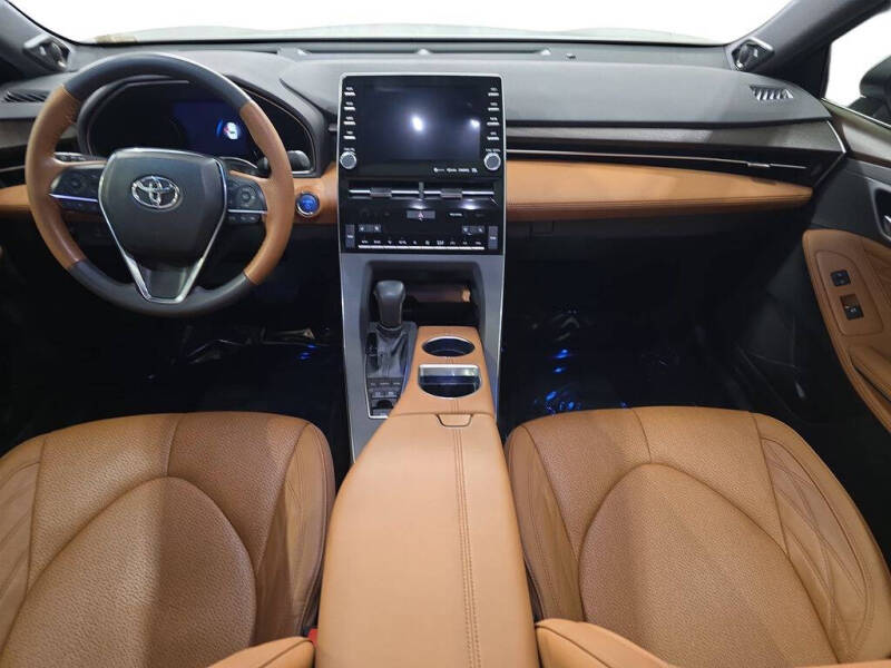 2020 Toyota Avalon Hybrid Limited