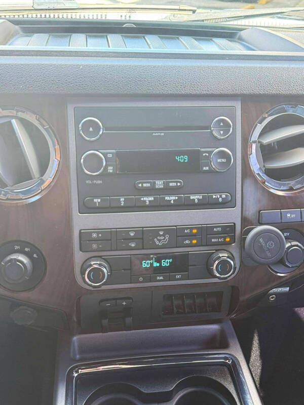 2012 Ford F-250 Super Duty Lariat