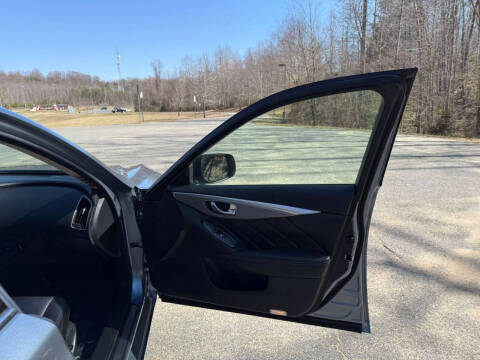 2016 Infiniti Q50 2.0T Premium