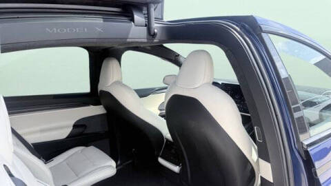 2022 Tesla Model X Plaid