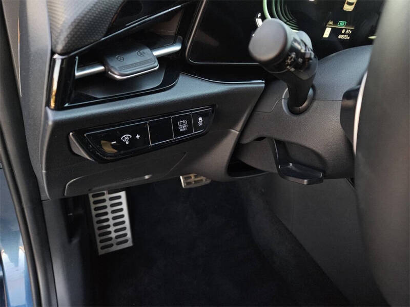 2023 Kia Niro EX Touring