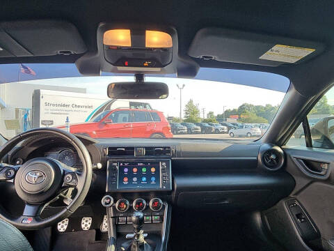 2024 Toyota GR86 Premium