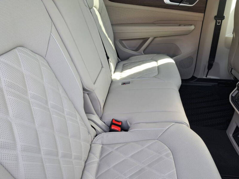 2026 Volkswagen Atlas SEL Premium R-Line 4Motion