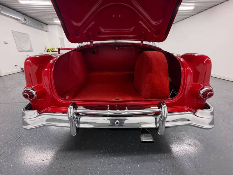 1953 Pontiac Chieftain