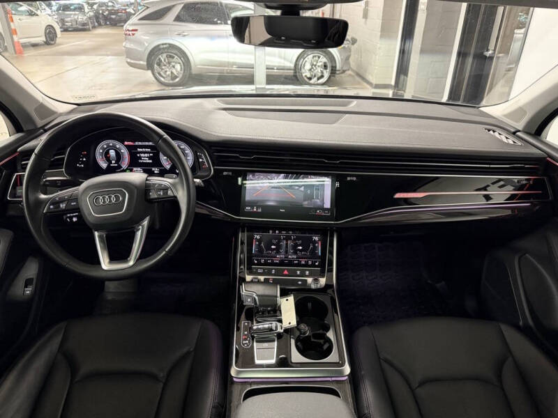 2023 Audi Q7 quattro Premium Plus 55 TFSI