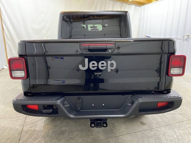 2021 Jeep Gladiator