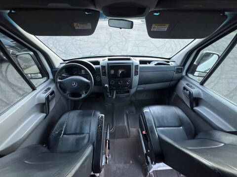 2011 Mercedes-Benz Sprinter 2500