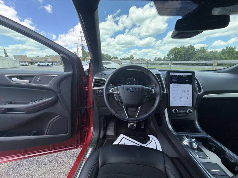 2022 Ford Edge ST-Line