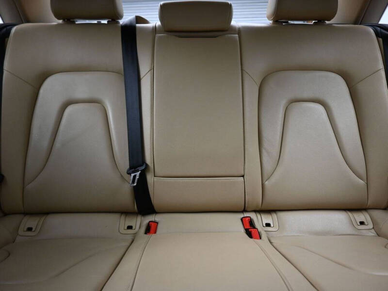 2015 Audi A4 2.0T quattro Premium Plus