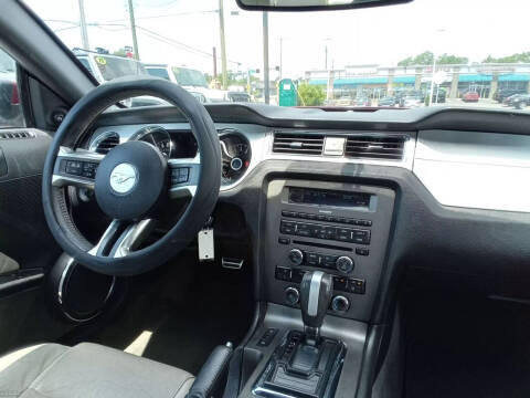 2014 Ford Mustang V6 Premium