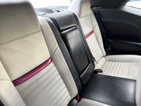 2010 Dodge Challenger SRT8