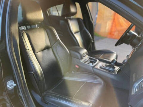 2020 Dodge Charger SXT