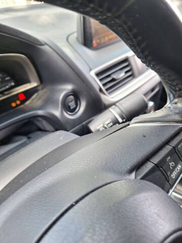 2018 Mazda MAZDA3 Touring