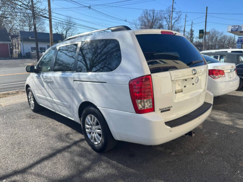 2014 Kia Sedona LX