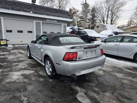 2002 Ford Mustang GT Deluxe