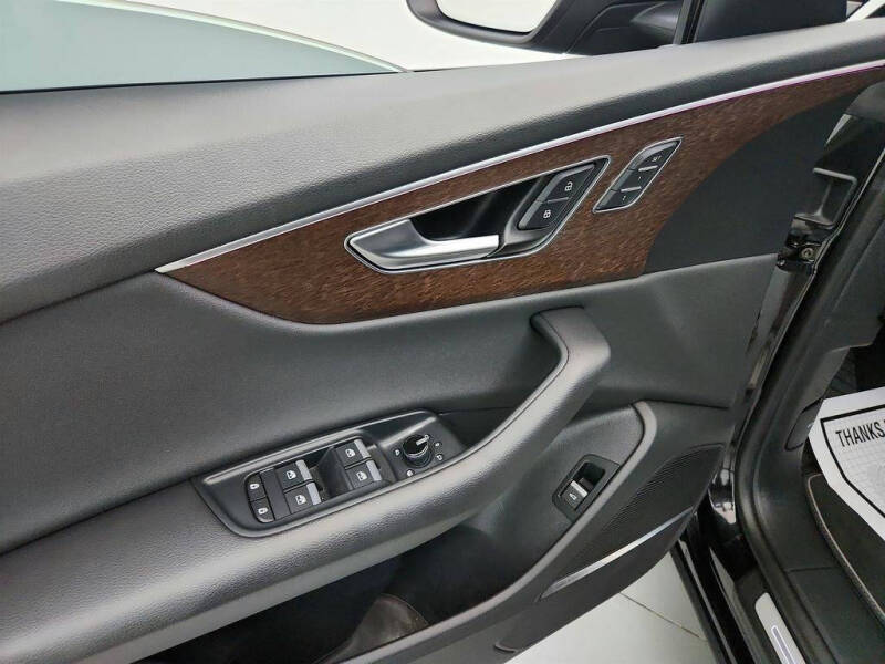 2021 Audi Q8 quattro Prestige 55 TFSI