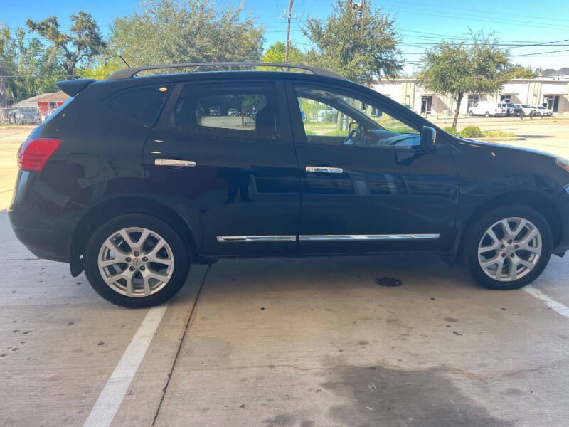 2012 Nissan Rogue S