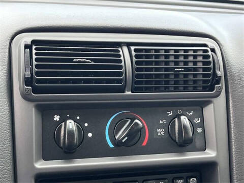 2002 Ford Mustang GT Deluxe