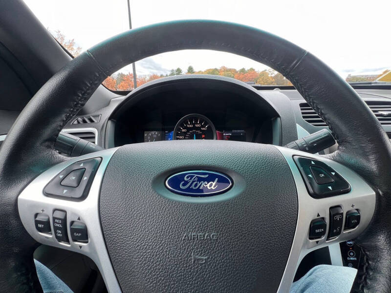 2012 Ford Explorer Limited