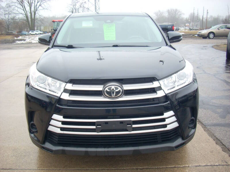 2019 Toyota Highlander LE
