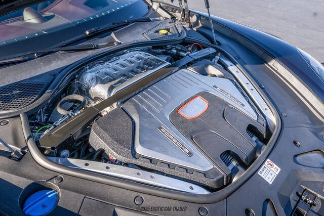 2023 Porsche Panamera GTS