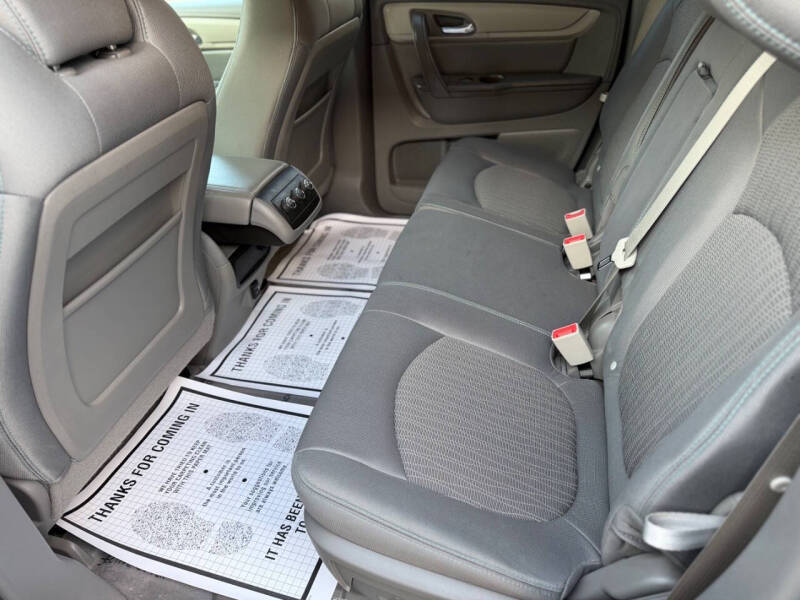 2016 Chevrolet Traverse LS