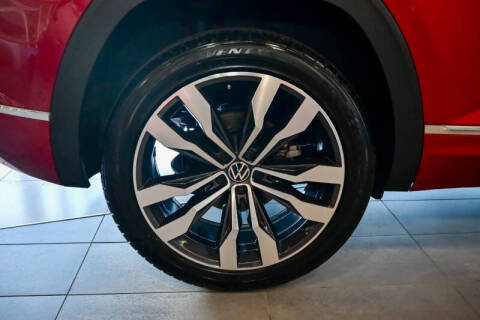 2022 Volkswagen Atlas Cross Sport V6 SEL Premium R-Line 4Motion