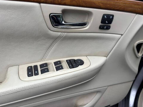 2010 Cadillac DTS Platinum Collection