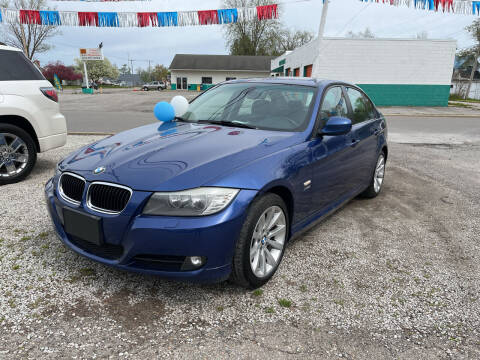 2011 BMW 3 Series for sale at Antique Motors in Plymouth IN