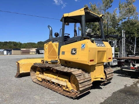 2020 DEERE 450 LGP