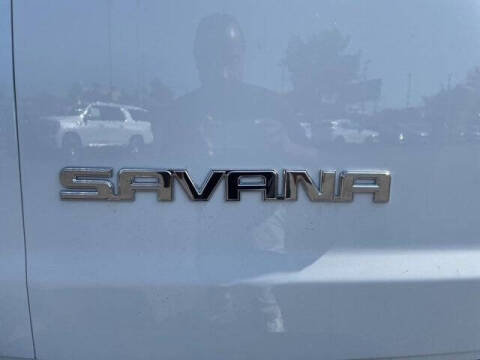 2025 GMC Savana 2500