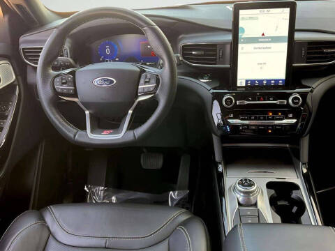 2021 Ford Explorer ST