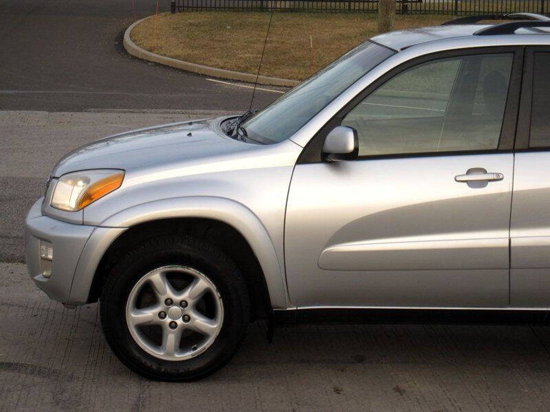 2003 Toyota RAV4