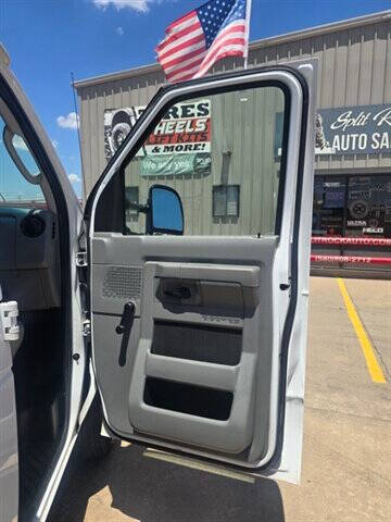 2014 Ford E-Series E-150