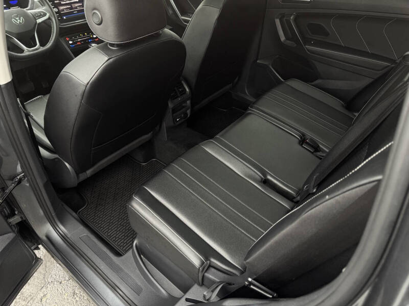 2022 Volkswagen Tiguan SE 4Motion