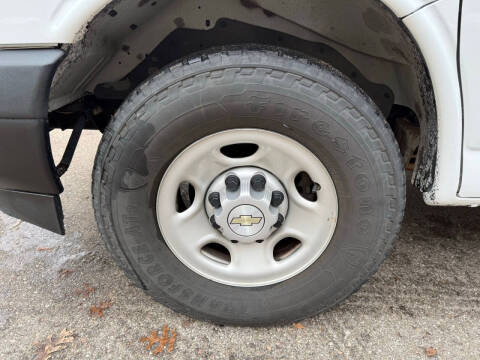 2021 Chevrolet Express 2500