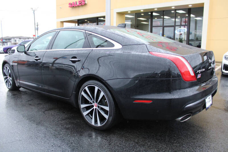 2019 Jaguar XJL Portfolio