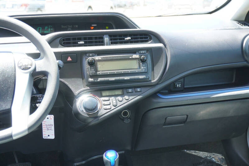 2013 Toyota Prius c Four
