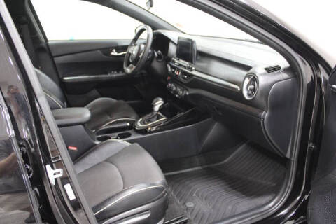 2020 Kia Forte GT Line