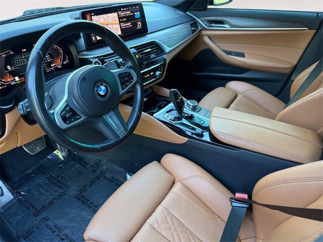 2022 BMW 5 Series 530i