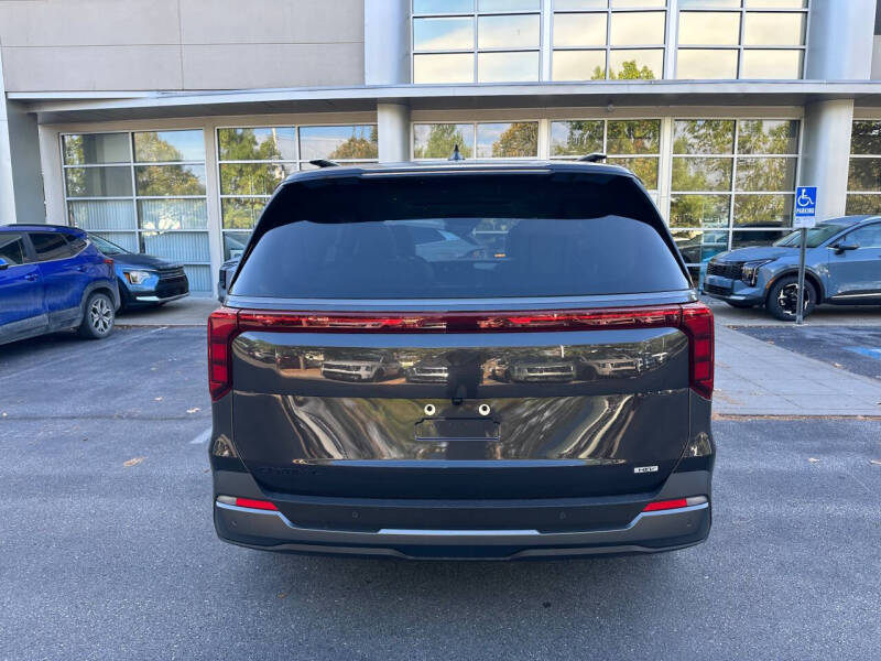 2026 Kia Carnival Hybrid SX