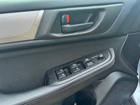 2018 Subaru Outback 2.5i