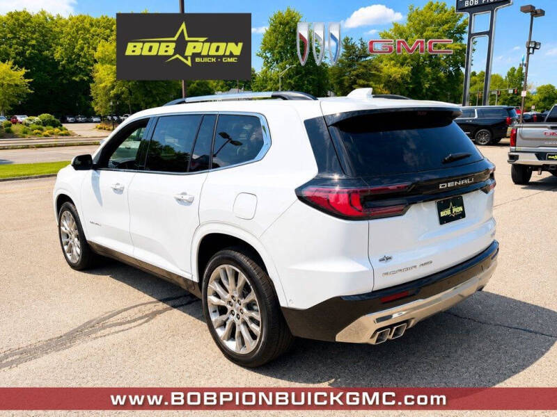 2026 GMC Acadia Denali